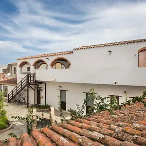 Maison d'hôtes Domu Elvira, Muravera